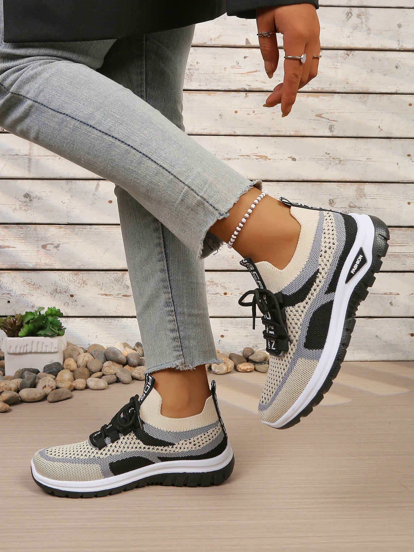 New women's vulcanized shoes, women's casual shoes, lightweight and breathable mesh shoes, free shipping shoes