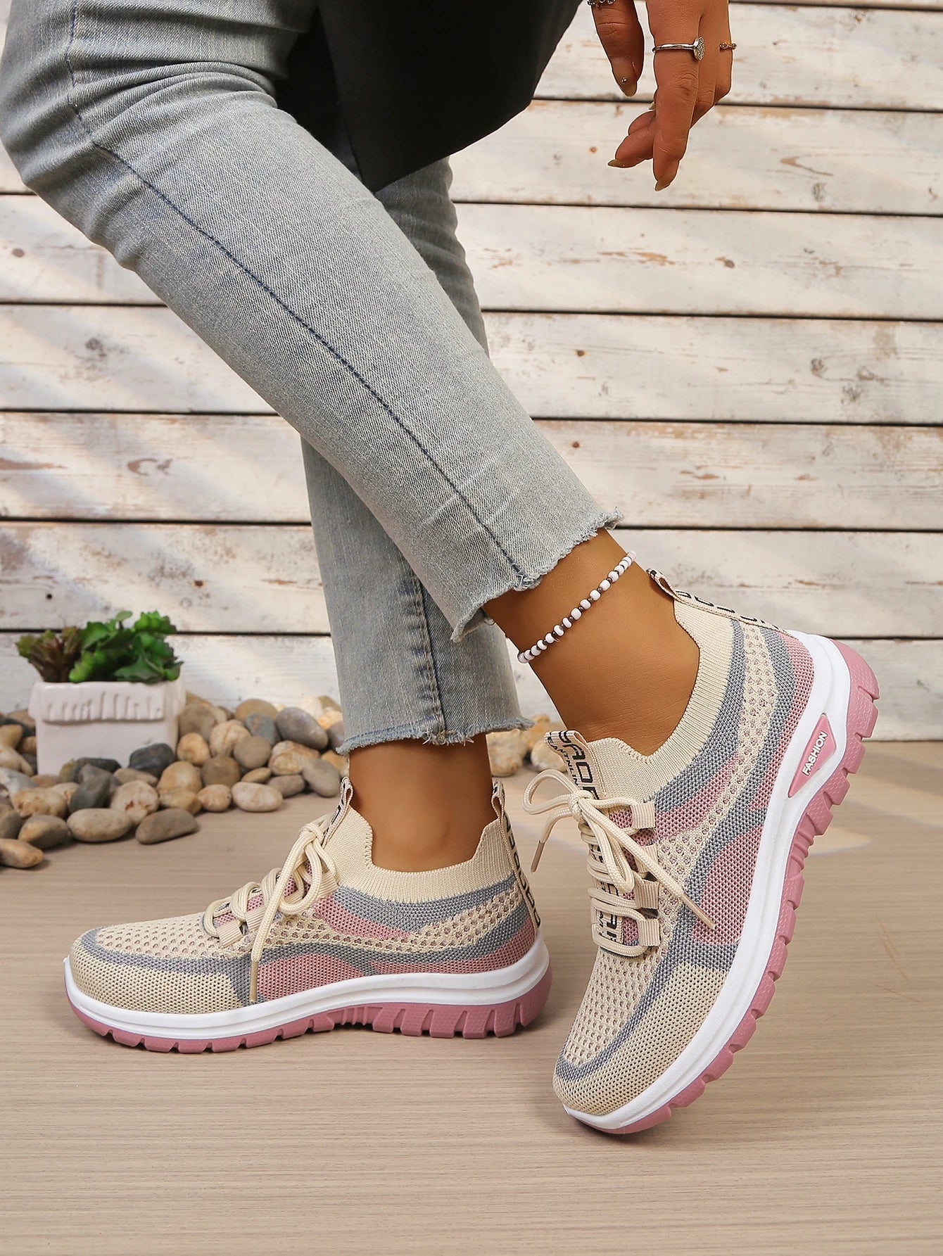 New women's vulcanized shoes, women's casual shoes, lightweight and breathable mesh shoes, free shipping shoes