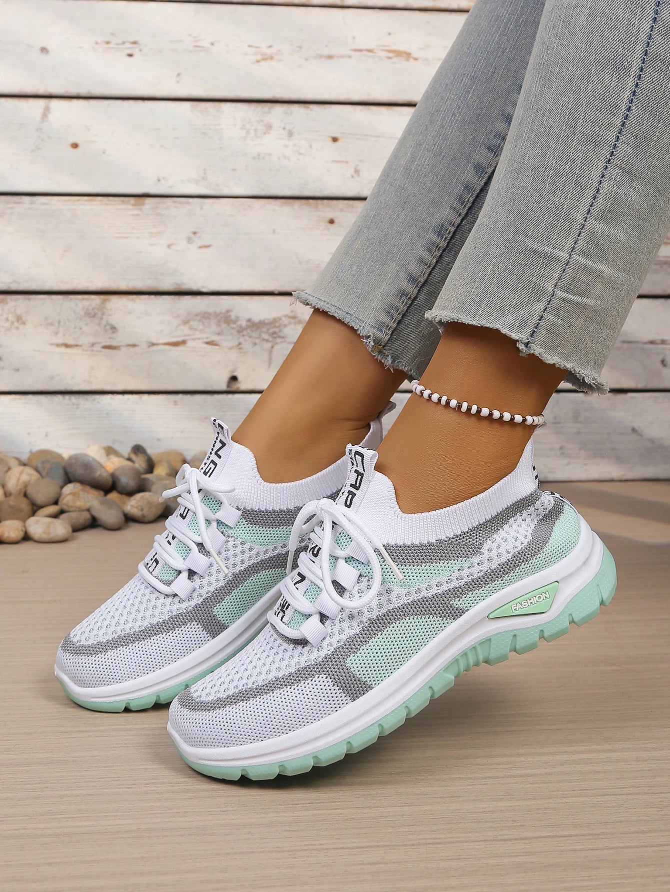 New women's vulcanized shoes, women's casual shoes, lightweight and breathable mesh shoes, free shipping shoes