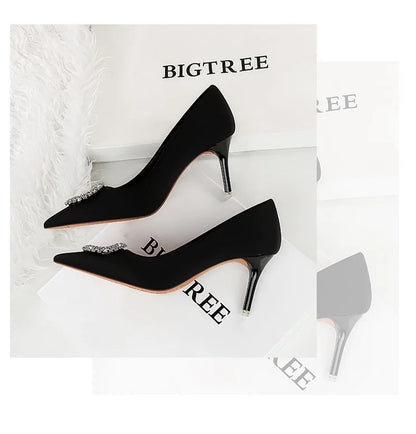 2025 New Shallow Mouth Women's Pumps Fashion Satin Rhinestone Round Buckle Stiletto Solid Color Pointed Sexy Ladies Single Shoes